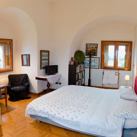Bed and Breakfast La Torre Di Ro Neapel Exterior foto